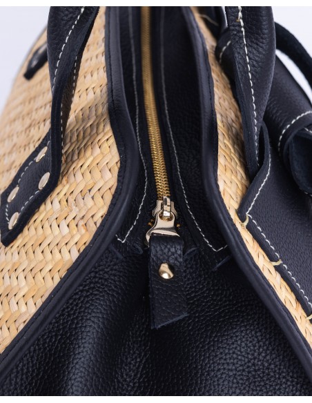 VALERIA handbag | black