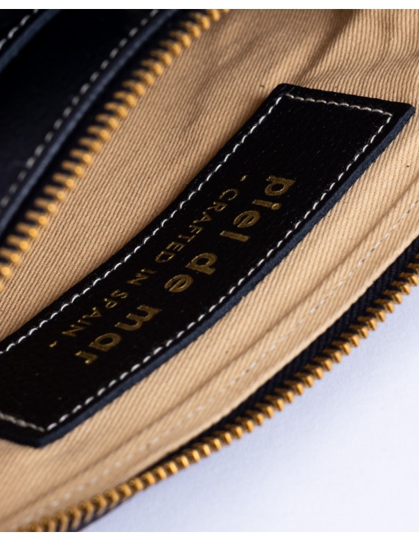 VALERIA | leather shoulder bag | black