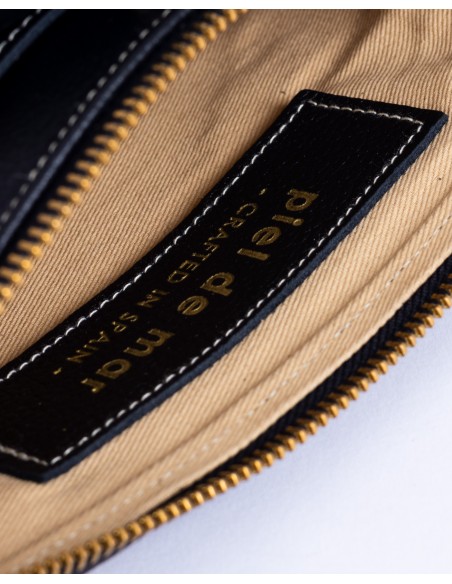 VALERIA | leather shoulder bag | black