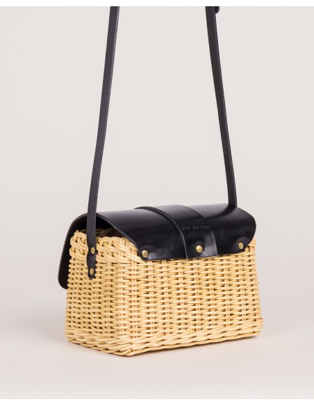 SIMONA | rattan | negro