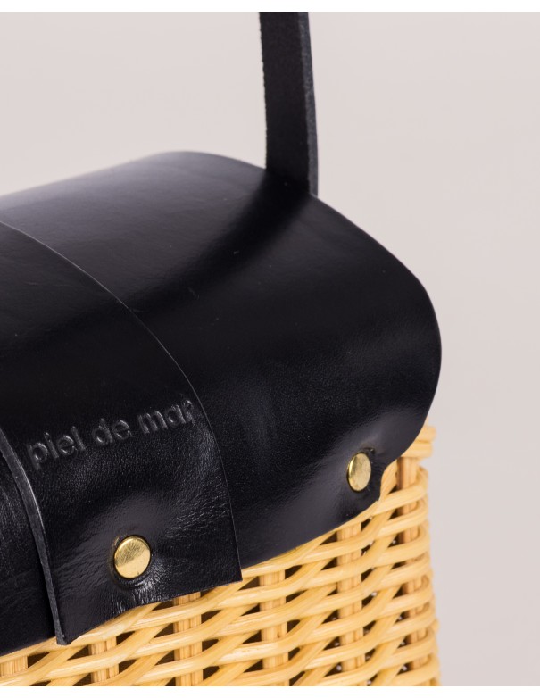 SIMONA | rattan | negro