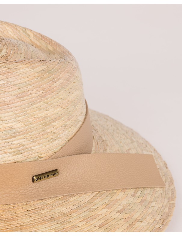 FEDORA | sombrero | arena